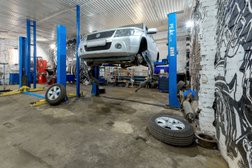 Автосервис Гараж 9, с рейтингом 4.2 - находится по адресу Санкт-Петербург, посёлок Парголово, Выборгское шоссе, 212к3А 