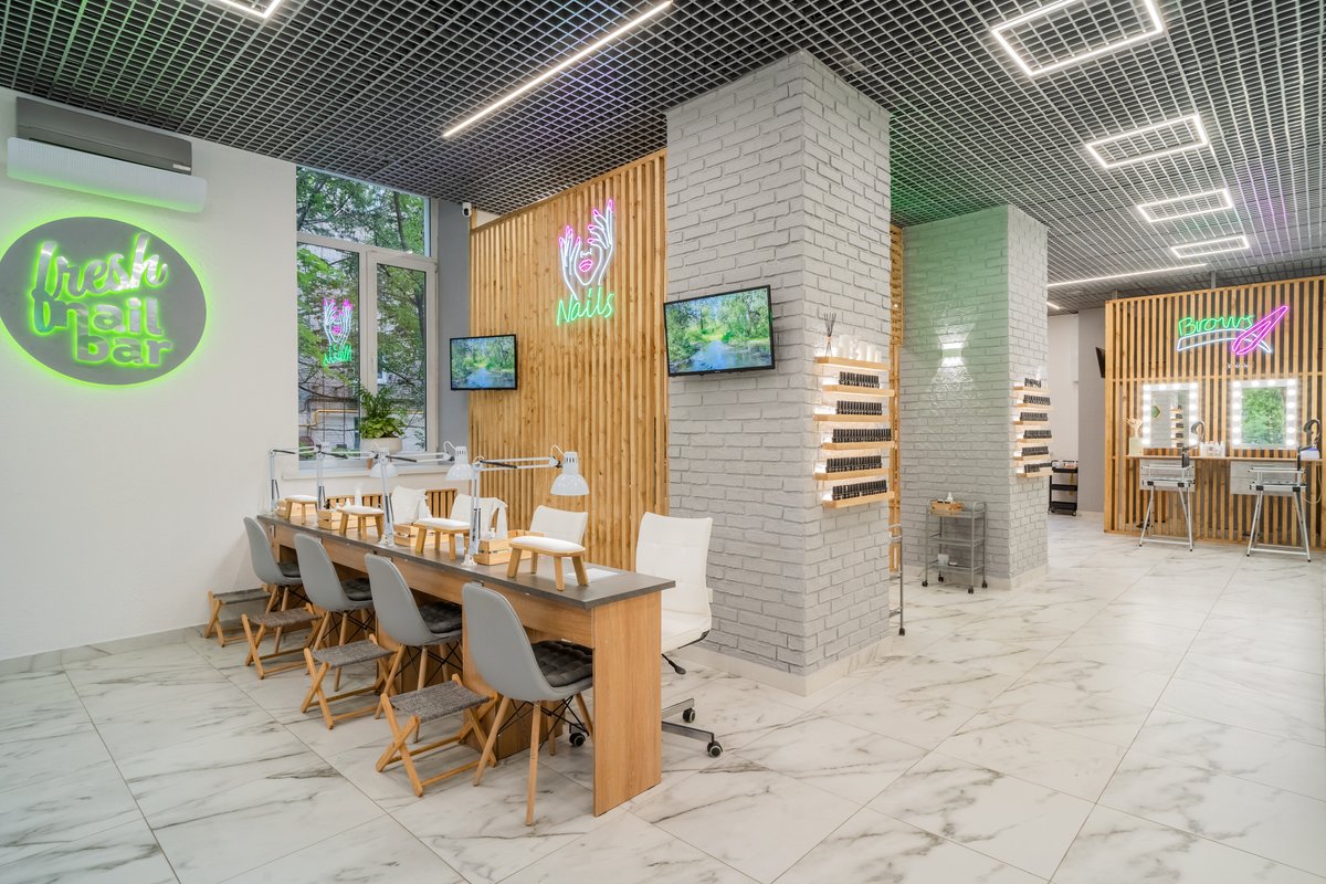 фотография Студии маникюра и педикюра Fresh Nail Bar на метро Молодёжная
