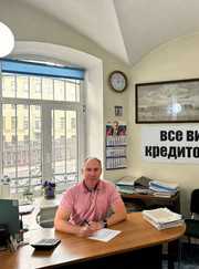 Бизнес-консультант, брокер Владимир Топчий
