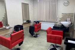 Салон красоты София, с рейтингом 3.4 - находится по адресу Московская область, рп. Дрожжино, Новое шоссе, 8 