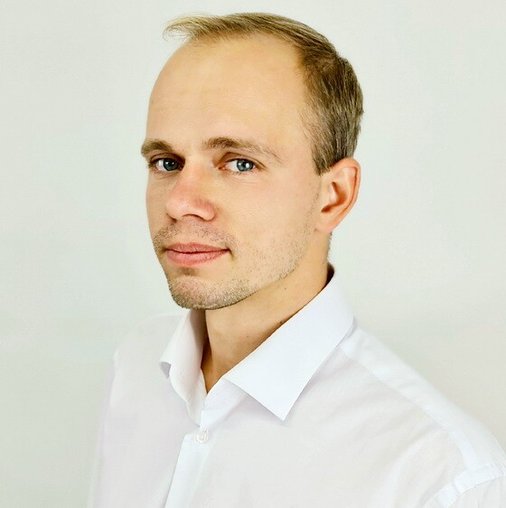 Алекс Вира
