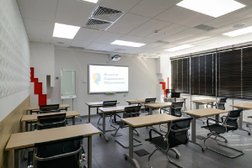 Центр переподготовки и повышения квалификации Институт Социального Образования, с рейтингом 4.9 - находится по адресу Новосибирская область, рабочий посёлок Кольцово, Никольский проспект, 1 