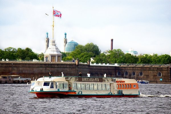 Теплоход корюшка санкт петербург фото