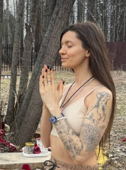 Инструктор по йоге Ладомира Журавлевич