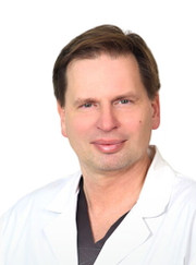 Хирург, онколог Антон Александрович Иванов