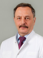 Рефлексотерапевт, мануальный терапевт Аркадий Иосифович Заводник