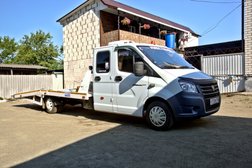 Эвакуатор, с рейтингом 4.8 - находится по адресу Воронежская область, Богучар, Лесной переулок, 4а 