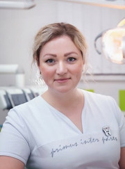Гигиенист стоматологический, пародонтолог Екатерина Андреевна Зайцева