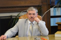 Адвокатский кабинет Криворученко Виталия Викторовича, с рейтингом 4.8 - находится по адресу Москва, Зои и Александра Космодемьянских, 30/32 к1 