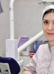 Стоматолог, стоматолог-терапевт Радана Сергеевна Смолякова