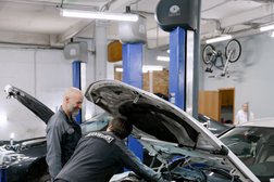 Автосервис БМВ Кэнворк, с рейтингом 4.3 - находится по адресу Санкт-Петербург, Выборгская набережная, 55 к4 