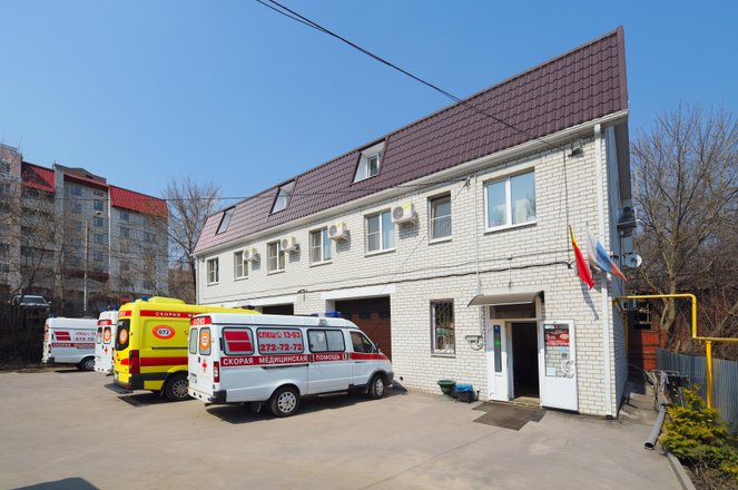 poliklinika 072 na ulice kommunarov