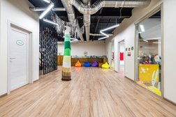 Прогрессивная частная школа и детский сад Смарт Скул, с рейтингом 5 - находится по адресу Москва, Смольная улица, 2 