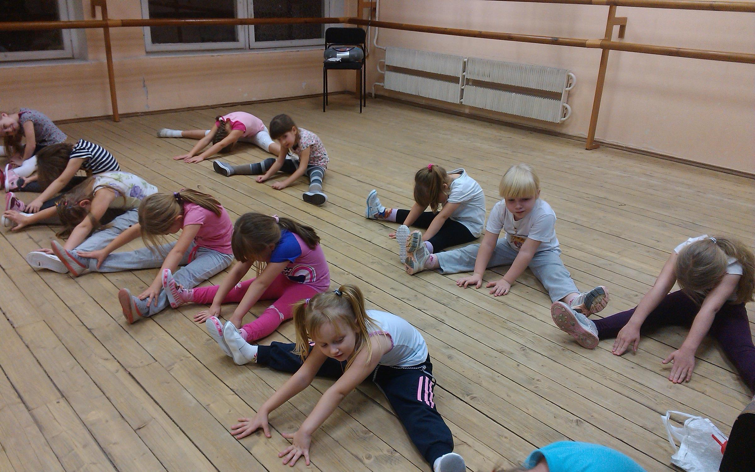 Студия танцев химки. Микс коллектив танцевальный. Танцы химки. Style dance химки. Студия танцев химки.