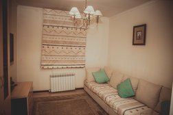 Хостел DOS HOSTEL ALMATY, с рейтингом 3.7 - находится по адресу Алматы, Яссауи, 195 