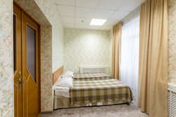 Гостиница Солнечный, с рейтингом 4.2 - находится по адресу Челябинск, улица Яблочкина, 12 помещение 1 
