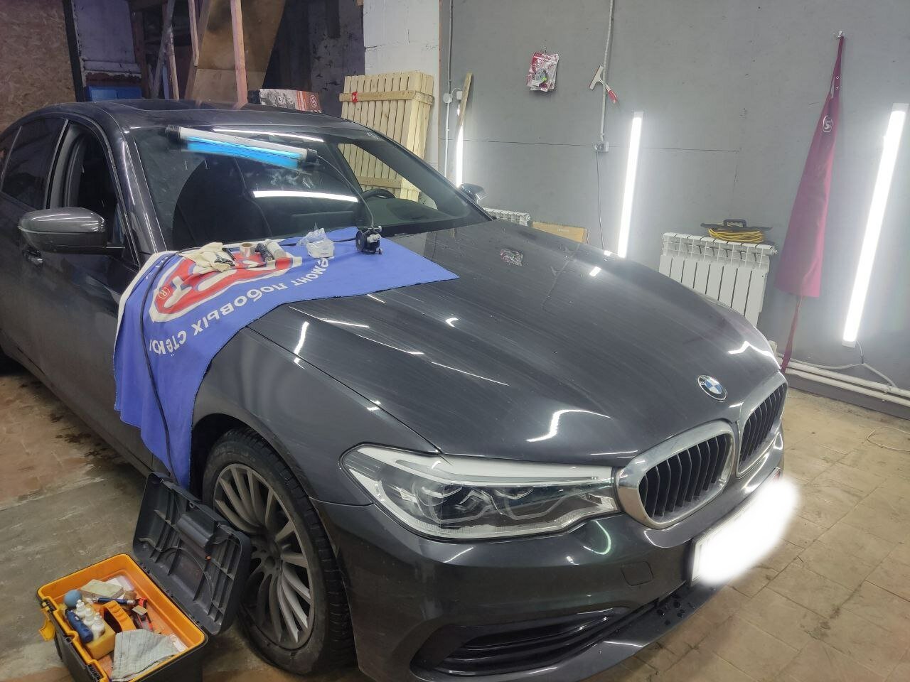 Aston martin gt12. Детейлинг фото. Детейлинг фото. Фото детейлинга 1080×607. Grouping and detailing.