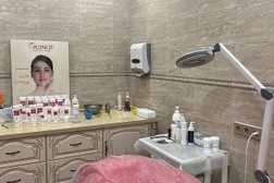 Салон красоты Посольство красоты, с рейтингом 4.9 - находится по адресу Киров, Комсомольская, 8 