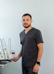 Имплантолог, стоматолог-хирург Марсель Ильясович Салимов