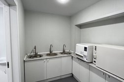 Стоматология МДХ-Сервис, с рейтингом 4.2 - находится по адресу Волгоград, улица 7-й Гвардейской, 6 