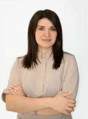 Стоматолог, стоматолог-терапевт Владислава Олеговна Еремина