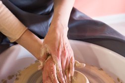 Творческая лаборатория ROCKS art lab, с рейтингом 5 - находится по адресу Алматы, Тимирязева, 42 к10 