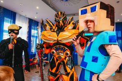 Студия детских праздников Детки Непоседки, с рейтингом 3.7 - находится по адресу Екатеринбург, улица Радищева, 33 