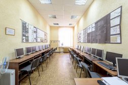 Учебный центр Статус, с рейтингом 4.2 - находится по адресу Санкт-Петербург, Восстания, 4 