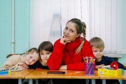 Детский клуб Умняшки, с рейтингом 4.9 - находится по адресу Краснодар, Центральный округ, 350058, Ставропольская улица, 238 