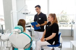 Стоматологическая клиника Стомополис, с рейтингом 4.8 - находится по адресу Краснодар, микрорайон Юбилейный, проспект Чекистов, 34/1 