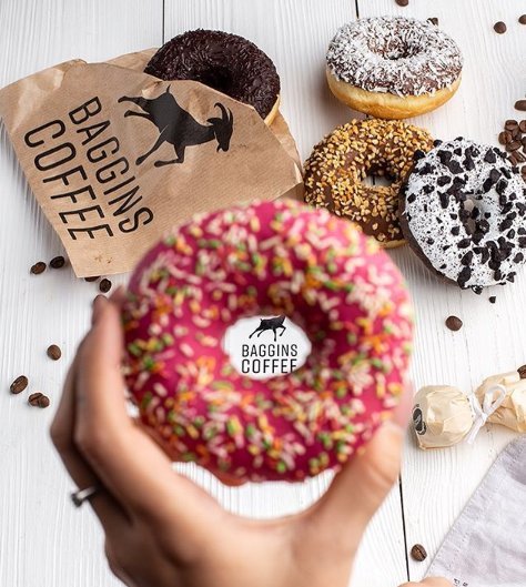фотография Кофейни Baggins Coffee на улице Тюшина
