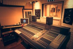 Студия звукозаписи Captain Records, с рейтингом 4.6 - находится по адресу Москва, Верхние Поля улица, 2 