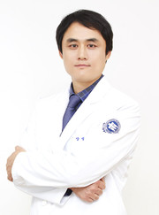 Мануальный терапевт, врач общей практики Борис Борисович Юн