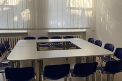 Современный центр подготовки кадров, с рейтингом 4 - находится по адресу Магнитогорск, Советская улица, 145/3 