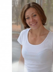 Тренер по аквааэробике, специалист по ЛФК Александра Жаркова