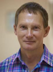 Главный врач, стоматолог Олег Станиславович Патраков