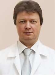 Главный врач, гинеколог Владимир Алексеевич Самусенков