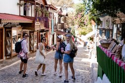 Компания по организации туров RESET TRIP, с рейтингом 5 - находится по адресу Краснодарский край, городской округ Сочи, посёлок городского типа Красная Поляна, улица Защитников Кавказа, 50 