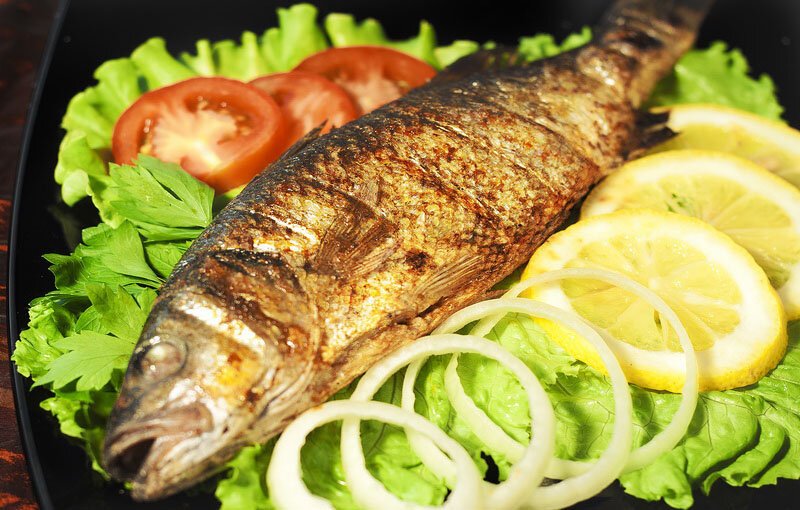 сиг рыба рецепты в духовке. рыба сиг в духовке. сиг на углях. сиг рыба мясо. сиг рыба рецепты в духовке.