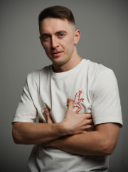 Программист, тренер по акробатике Дмитрий Сергеевич Белков