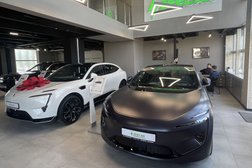 Автосалон Zeecar, с рейтингом 4.9 - находится по адресу Московская область, Химки, Ленинградское шоссе, вл9 