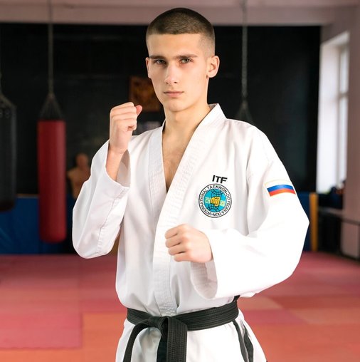 Александр Владимирович Чеканов