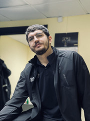 Массажист Данил Антипин