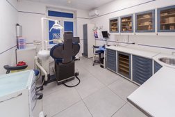Стоматологическая клиника Алекс, с рейтингом 4.9 - находится по адресу Жуковский, улица Жуковского, 18 