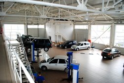 Автосервис Ринг Моторс, с рейтингом 5 - находится по адресу Москва, 2-й Хорошёвский проезд, 7с50 