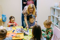 Детский клуб Дом Волшебников, с рейтингом 4.6 - находится по адресу Москва, Болотниковская улица, 3 к1 