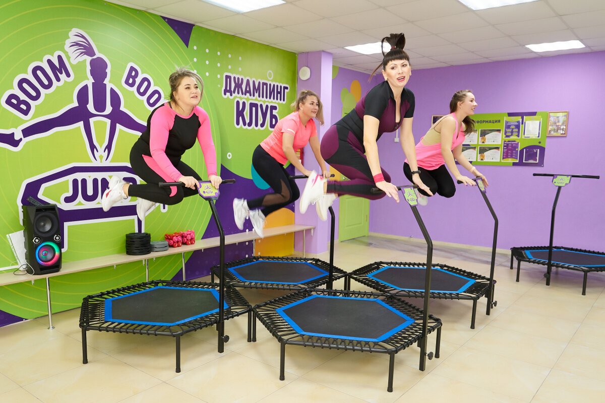 Фитнес клуб jumping Fitness