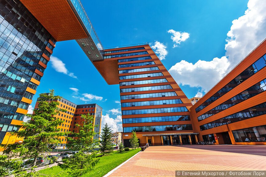 Необычная архитектура Технопарка новосибирского Академгородка