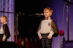 Лицей для малышей Вишенка, с рейтингом 3.9 - находится по адресу Курган, улица Коли Мяготина, 77а 