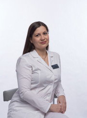 Стоматолог-терапевт Елена Владимировна Звягинцева